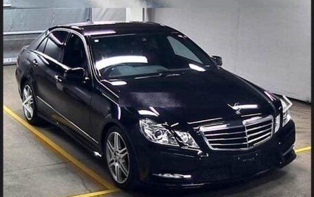 Mercedes-Benz E-Класс, 2012 год, 1 800 000 рублей, 15 фотография