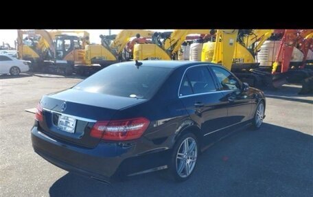 Mercedes-Benz E-Класс, 2012 год, 1 800 000 рублей, 11 фотография