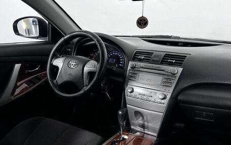 Toyota Camry, 2010 год, 1 189 000 рублей, 13 фотография