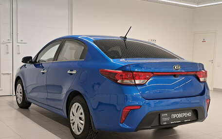 KIA Rio IV, 2018 год, 1 155 000 рублей, 8 фотография