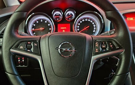Opel Astra J, 2011 год, 675 000 рублей, 11 фотография