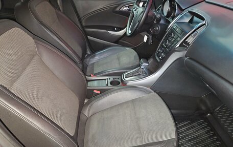 Opel Astra J, 2011 год, 675 000 рублей, 12 фотография