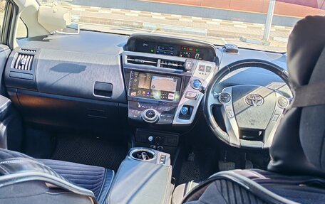 Toyota Prius Alpha I (ZVW40/41), 2014 год, 1 500 000 рублей, 7 фотография