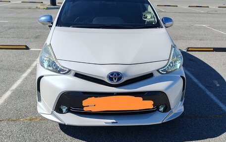 Toyota Prius Alpha I (ZVW40/41), 2014 год, 1 500 000 рублей, 5 фотография