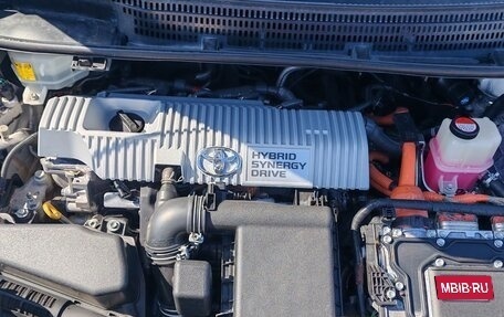 Toyota Prius Alpha I (ZVW40/41), 2014 год, 1 500 000 рублей, 11 фотография