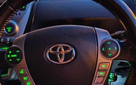 Toyota Prius Alpha I (ZVW40/41), 2014 год, 1 500 000 рублей, 14 фотография