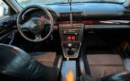 Audi A4, 1997 год, 250 000 рублей, 8 фотография