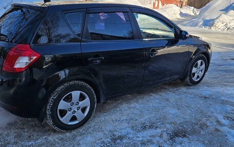 KIA cee'd I рестайлинг, 2011 год, 550 000 рублей, 5 фотография