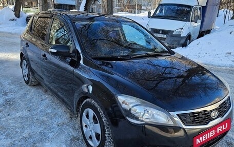 KIA cee'd I рестайлинг, 2011 год, 550 000 рублей, 6 фотография