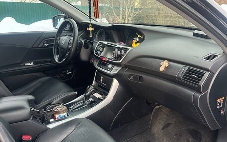 Honda Accord IX рестайлинг, 2013 год, 1 400 000 рублей, 3 фотография