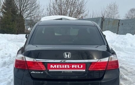 Honda Accord IX рестайлинг, 2013 год, 1 400 000 рублей, 7 фотография