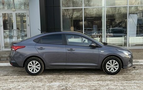 Hyundai Solaris II рестайлинг, 2021 год, 1 474 000 рублей, 6 фотография