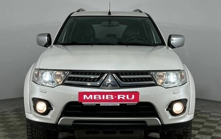 Mitsubishi Pajero Sport II рестайлинг, 2014 год, 2 350 000 рублей, 2 фотография