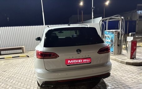 Volkswagen Touareg III, 2020 год, 6 500 000 рублей, 1 фотография