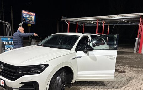 Volkswagen Touareg III, 2020 год, 6 500 000 рублей, 5 фотография