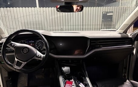 Volkswagen Touareg III, 2020 год, 6 500 000 рублей, 6 фотография