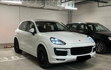 Porsche Cayenne III, 2015 год, 4 200 000 рублей, 2 фотография