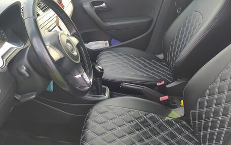 Volkswagen Polo VI (EU Market), 2013 год, 820 000 рублей, 11 фотография