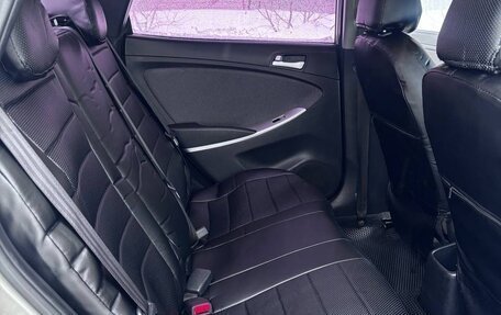 Hyundai Solaris II рестайлинг, 2012 год, 550 000 рублей, 9 фотография