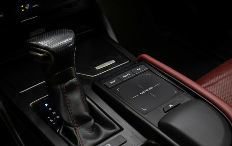 Lexus ES VII, 2019 год, 3 498 000 рублей, 21 фотография