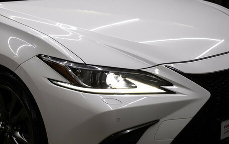 Lexus ES VII, 2019 год, 3 498 000 рублей, 26 фотография