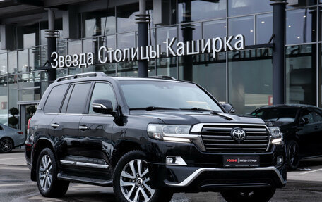 Toyota Land Cruiser 200, 2017 год, 6 400 000 рублей, 26 фотография