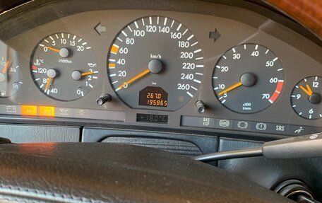 Mercedes-Benz S-Класс, 1997 год, 1 000 000 рублей, 4 фотография