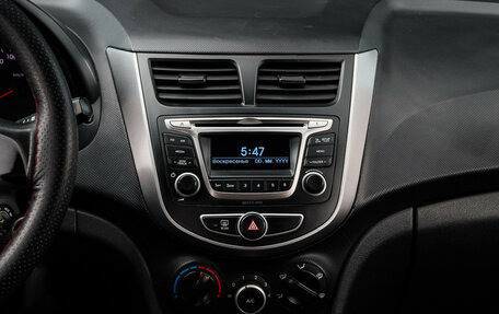 Hyundai Solaris II рестайлинг, 2013 год, 555 000 рублей, 10 фотография