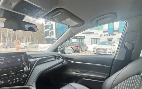 Toyota Camry, 2020 год, 3 000 000 рублей, 5 фотография