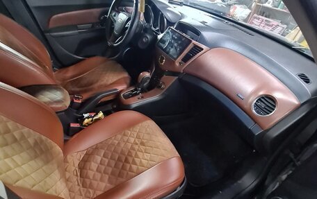 Chevrolet Cruze II, 2011 год, 620 000 рублей, 4 фотография