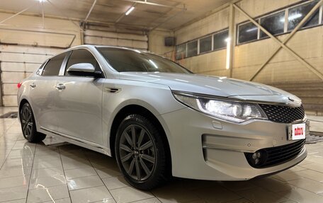 KIA Optima IV, 2018 год, 1 850 000 рублей, 2 фотография