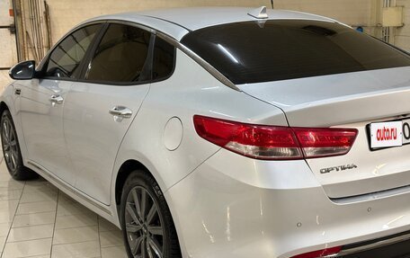 KIA Optima IV, 2018 год, 1 850 000 рублей, 13 фотография