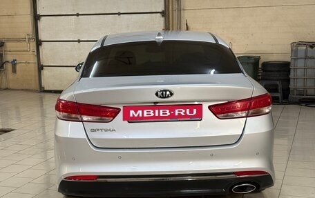KIA Optima IV, 2018 год, 1 850 000 рублей, 14 фотография