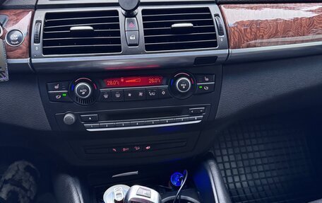 BMW X6, 2009 год, 16 фотография