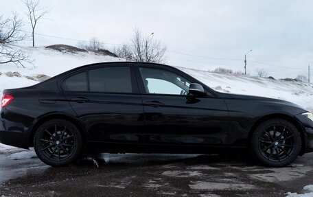 BMW 3 серия, 2016 год, 1 750 000 рублей, 3 фотография