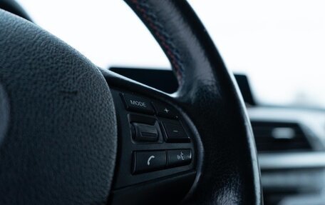 BMW 3 серия, 2016 год, 1 750 000 рублей, 13 фотография