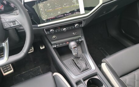 Audi Q3, 2025 год, 4 990 000 рублей, 28 фотография