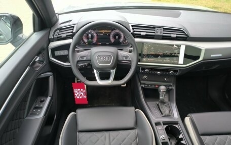 Audi Q3, 2025 год, 4 990 000 рублей, 25 фотография