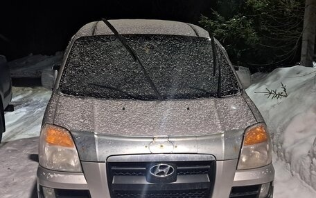 Hyundai Starex I рестайлинг, 2006 год, 1 100 000 рублей, 2 фотография