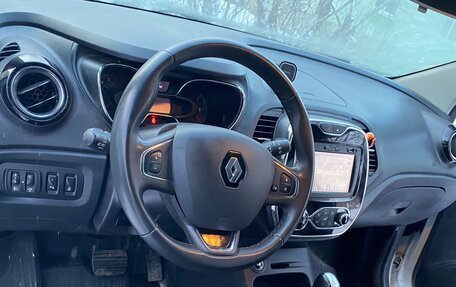 Renault Kaptur I рестайлинг, 2018 год, 1 590 000 рублей, 3 фотография