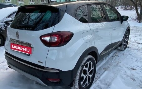 Renault Kaptur I рестайлинг, 2018 год, 1 590 000 рублей, 2 фотография