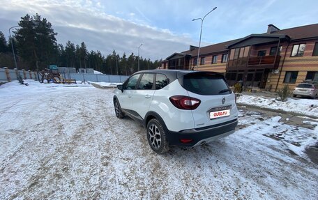 Renault Kaptur I рестайлинг, 2018 год, 1 590 000 рублей, 4 фотография