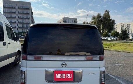 Nissan Elgrand III, 2003 год, 1 050 000 рублей, 5 фотография