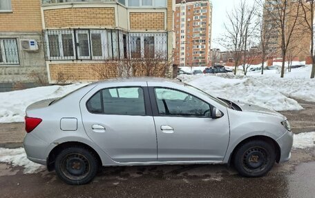 Renault Logan II, 2014 год, 650 000 рублей, 4 фотография