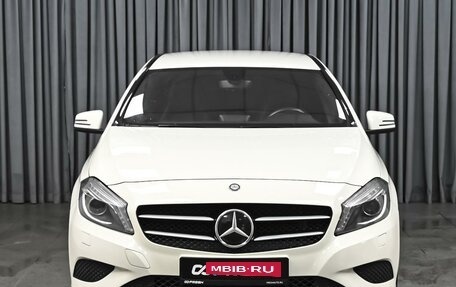 Mercedes-Benz A-Класс, 2015 год, 1 779 000 рублей, 3 фотография