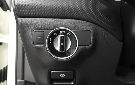 Mercedes-Benz A-Класс, 2015 год, 1 779 000 рублей, 17 фотография