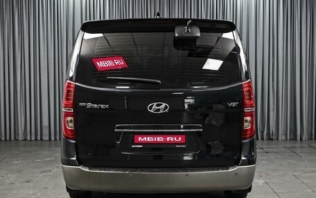 Hyundai Grand Starex Grand Starex I рестайлинг 2, 2020 год, 4 230 000 рублей, 4 фотография