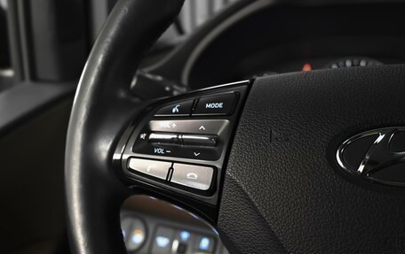 Hyundai Grand Starex Grand Starex I рестайлинг 2, 2020 год, 4 230 000 рублей, 22 фотография