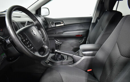 SsangYong Kyron I, 2012 год, 655 000 рублей, 10 фотография