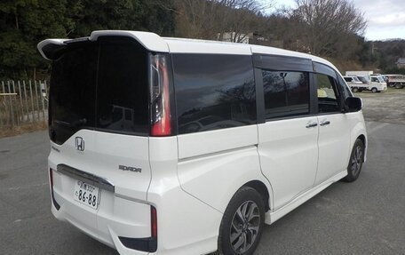 Honda Stepwgn IV, 2016 год, 1 690 133 рублей, 3 фотография